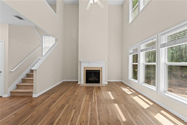 Building Photo - 2626 Fresian Ct NE
