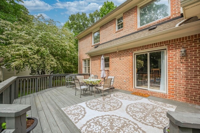Building Photo - Immaculate Home In Gatling Point!