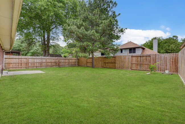 Building Photo - Charming one-story home in Atascocita Park