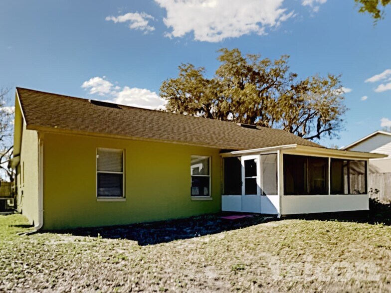 Building Photo - 7 Bay Ridge Loop