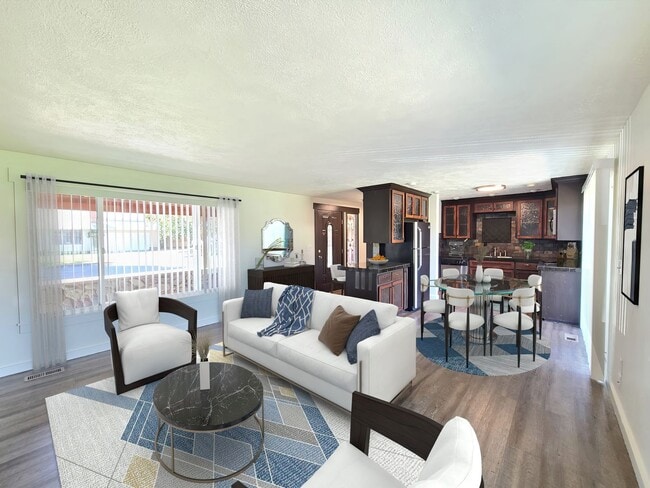 Building Photo - $2,400.00 - 4 Bed / 2 Bath Home in Upper South Hill with Large Backyard