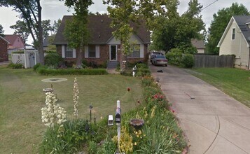 Building Photo - 4 Bedroom Pet Friendly Home For Rent!