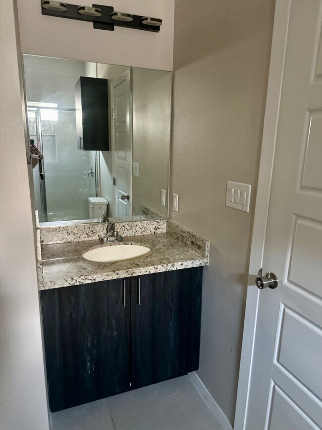 Building Photo - 3008 Sabercat Ave