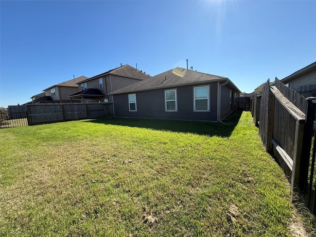 Building Photo - 3306 View Valley Trail