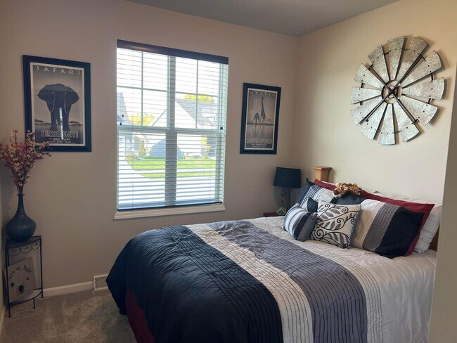 Bedroom 2 - 1827 Waterfall Way
