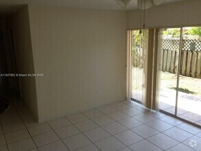 Building Photo - 4450 NW 79th Ave
