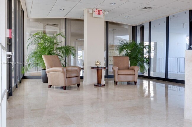 Building Photo - 1200 S Ocean Blvd