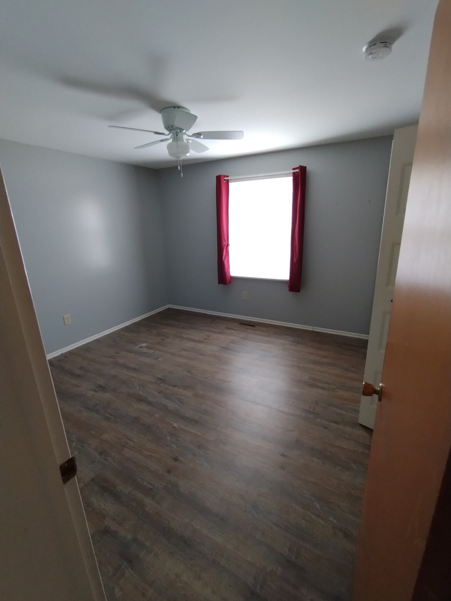 Master bedroom - 8306 Park Rd