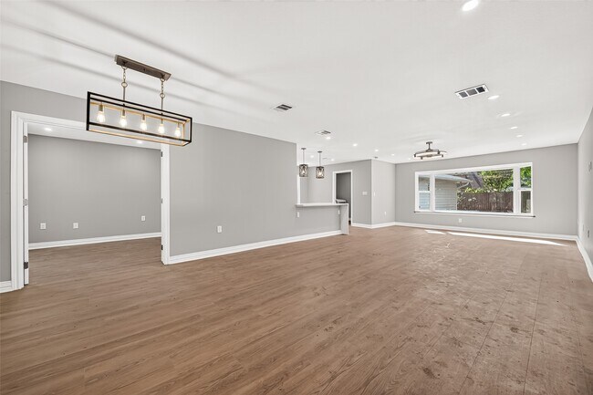 Building Photo - 1722 Shannon Valley Dr