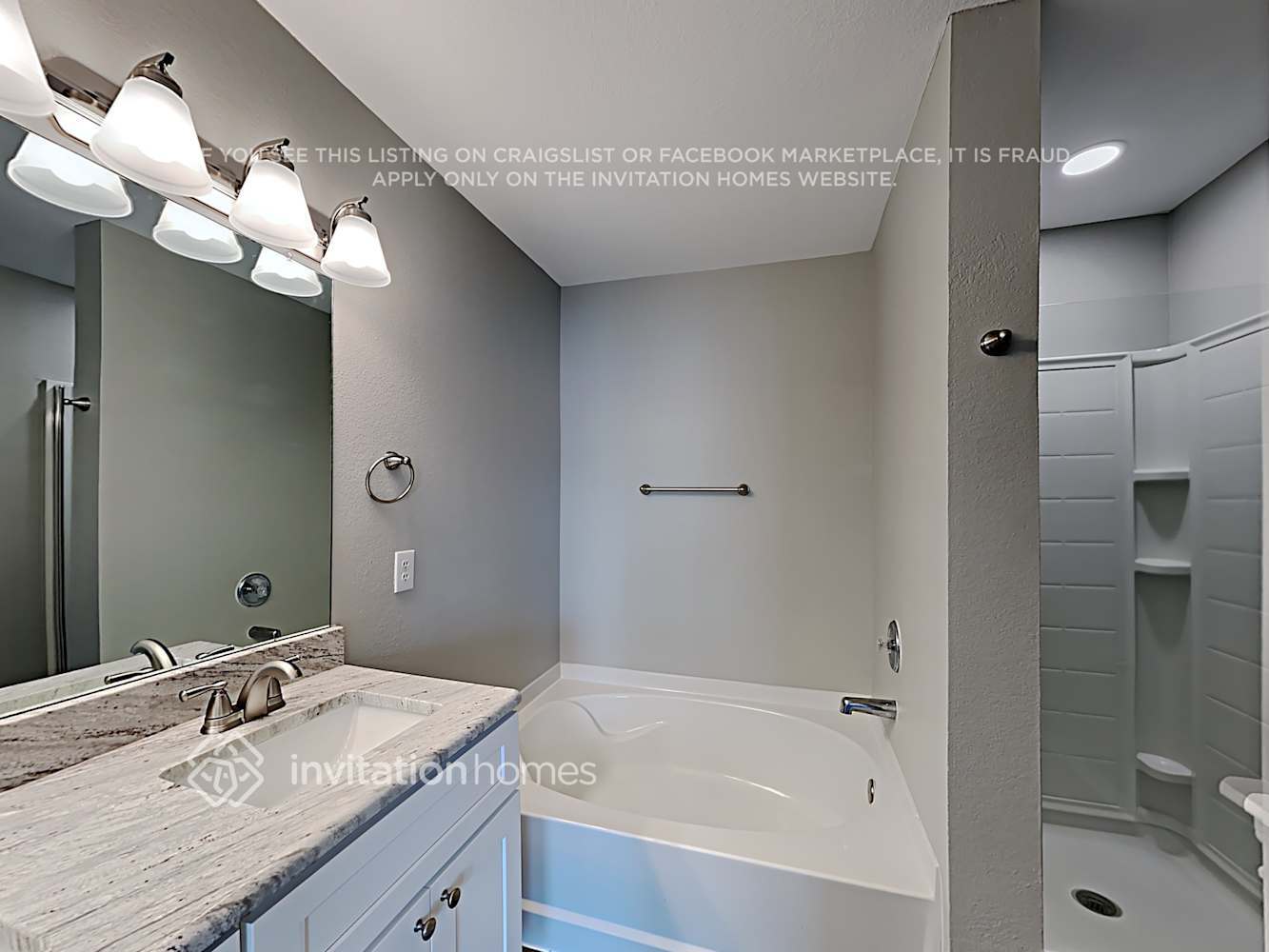 Building Photo - 1230 Sullivan Dr