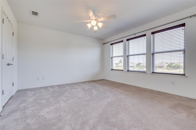 Building Photo - 7414 Birmingham Forest Dr