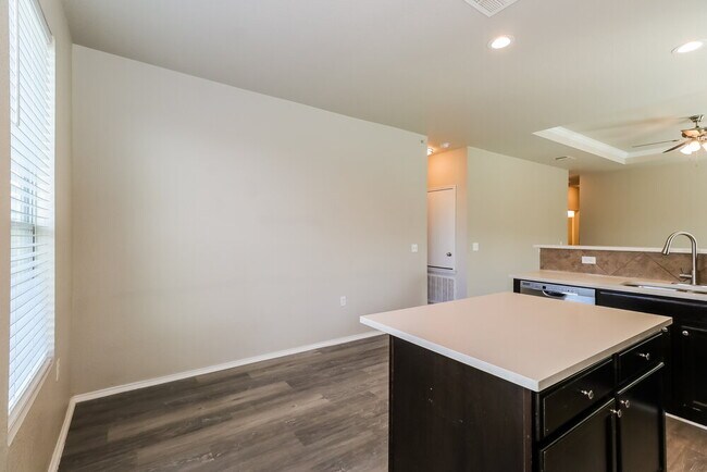 Building Photo - 5808 Glowing Star Trail