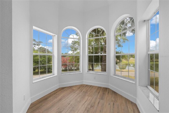 Building Photo - 1628 SE 29th Terrace