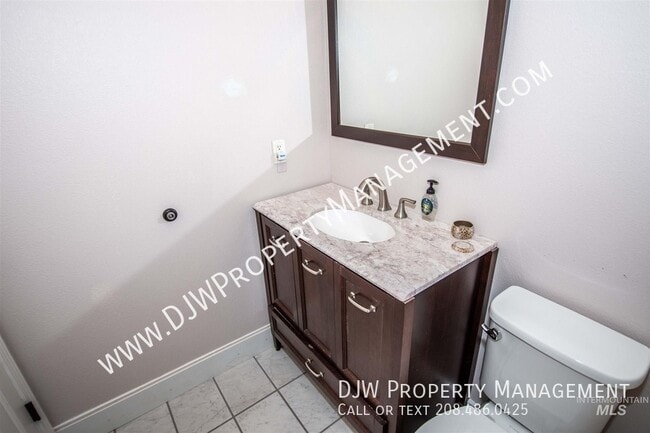 Building Photo - 11219 W Abram Dr