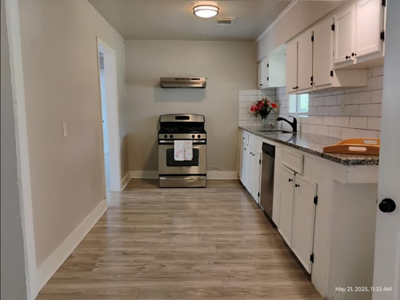 Building Photo - 5954 Doolittle Blvd