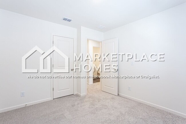 Building Photo - 308 Rydal Wy