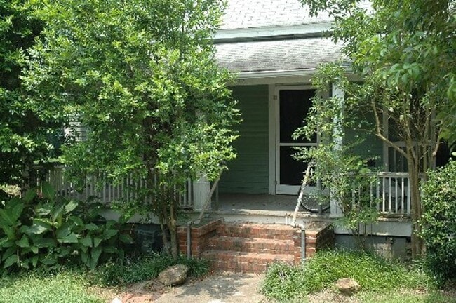 Building Photo - 224 Barrow St