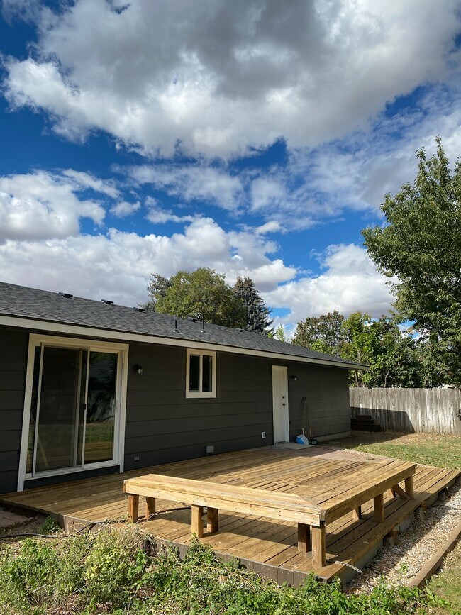 Building Photo - 394 S Harlan Pl