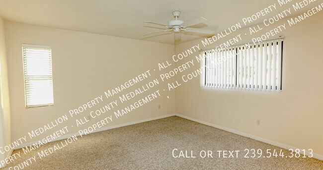 Building Photo - 719 SW 47th Terrace