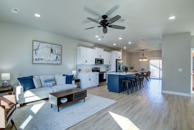 Building Photo - Brand New Luxury Townhomes: 3BR, 2.5Bath Altoona WI