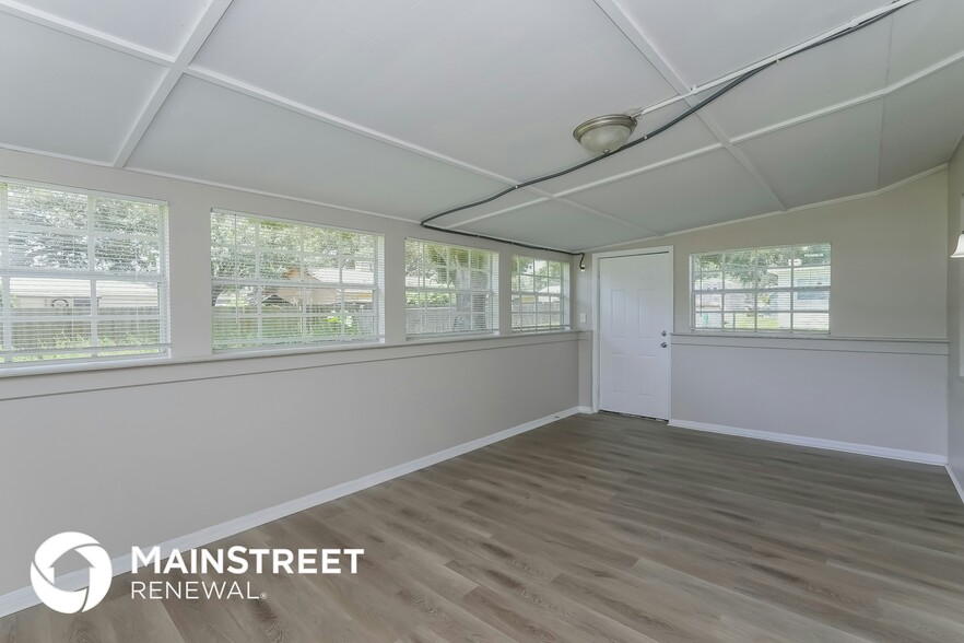 Building Photo - 4049 Tonya Ct