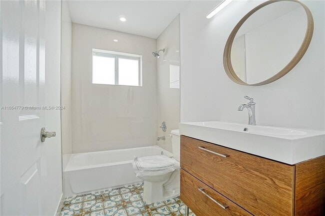 Building Photo - 14510 NW 12th Ave