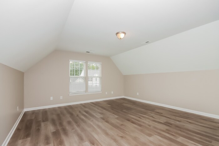 Building Photo - 106 Shephard Hill Dr