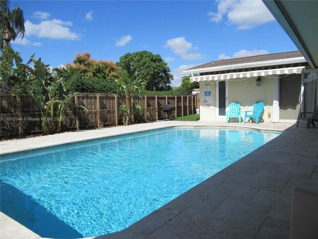 Building Photo - 1118 N 46th Ave