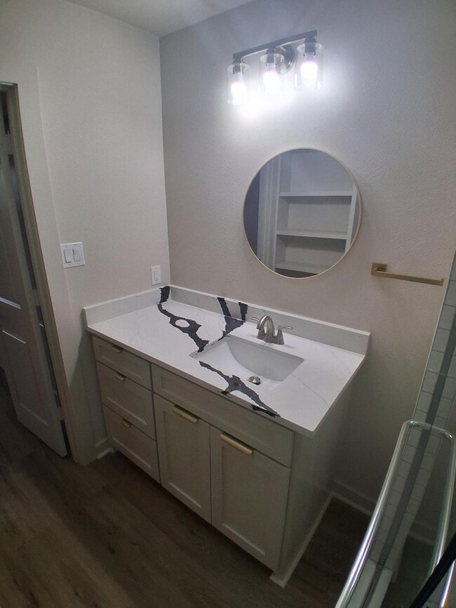 Building Photo - 8906 Ilona Ln