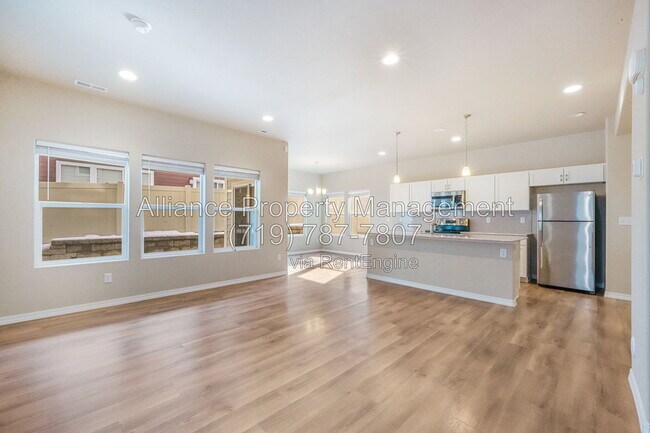 Building Photo - 7851 Lathrop Vw