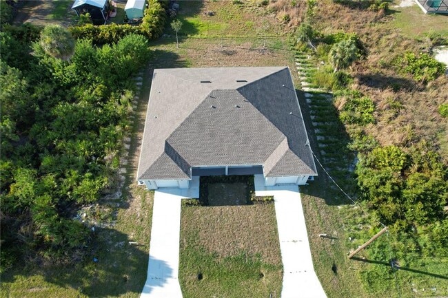 Building Photo - 12030 Tetzel Ave