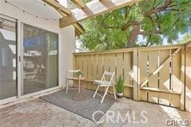 Building Photo - 653 Clover Ct