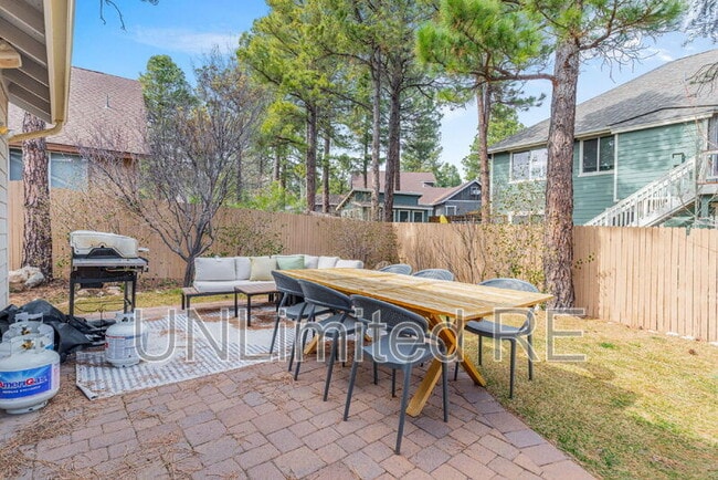 Building Photo - 5333 S Azurite Trail