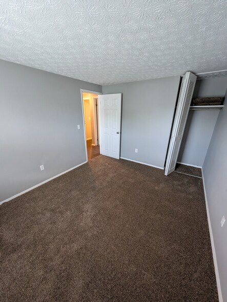 Bed 2 - 11445 Kentbrook Ct