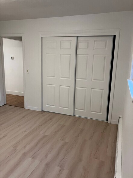 Building Photo - 495 Lafayette Rd