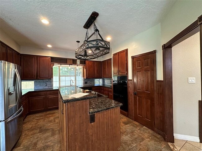 Building Photo - 10902 Grassmere Ct