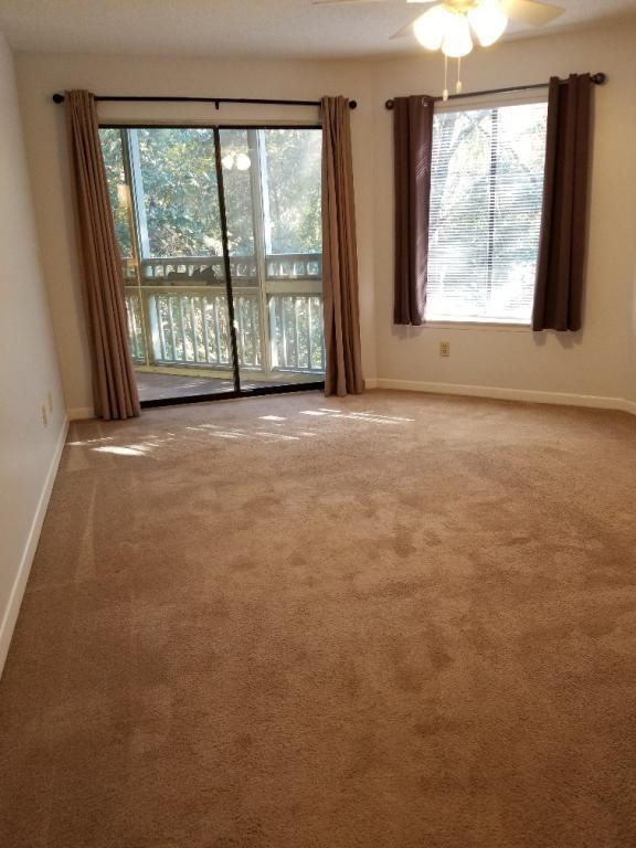 Building Photo - 55 Bay Dr