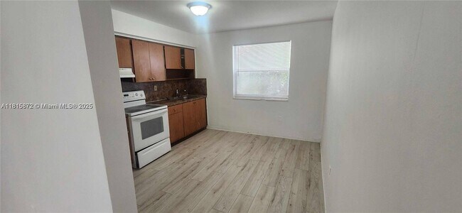 Building Photo - 111 NW 152nd St