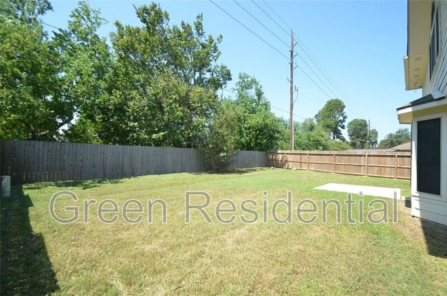 Building Photo - 19419 Yuma Crest Ln