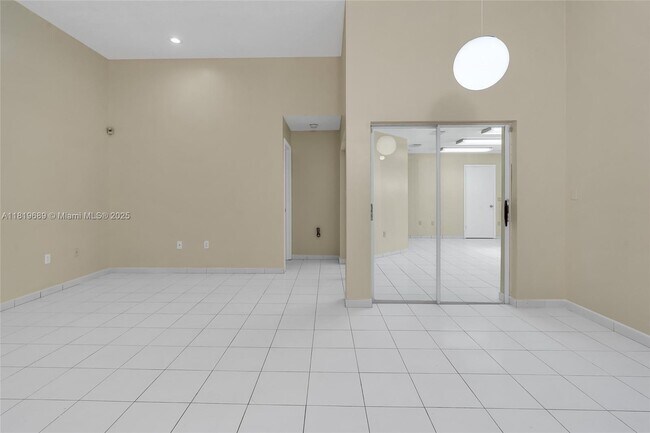 Building Photo - 11473 SW 72nd Terrace
