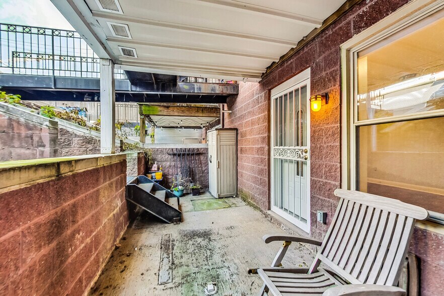 Building Photo - 1429 Clifton St NW