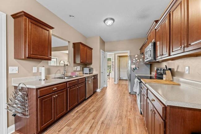 Building Photo - 3234 Austin Ave