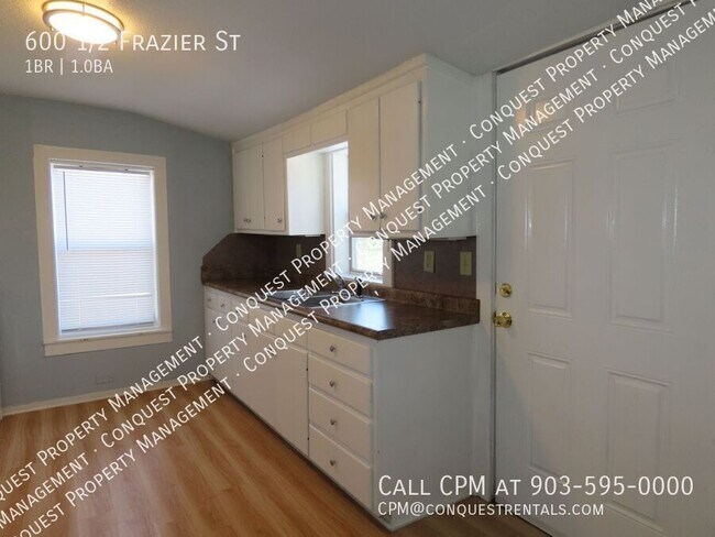 Building Photo - 600 1/2 Frazier St-