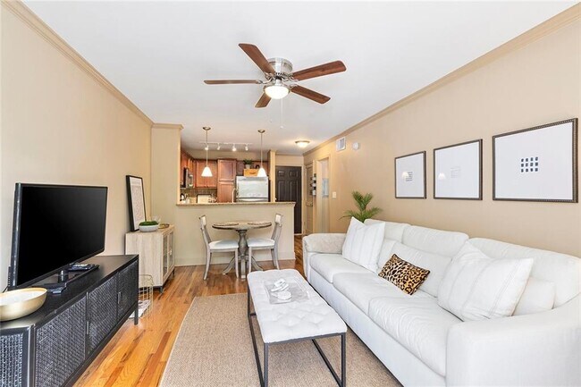 Building Photo - 48 Peachtree Ave NE