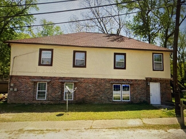 Building Photo - 6340 Westbrook Ave