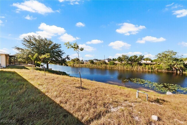 Building Photo - 3078 NW 4th Pl