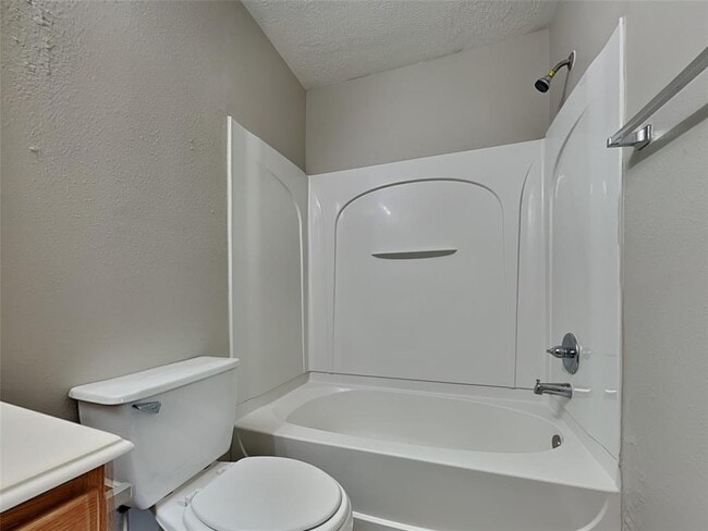 Building Photo - 5473 N Buffalo Cir