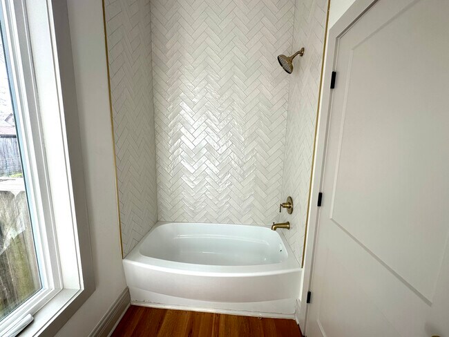 Bathroom 2 - 603 E Morris St