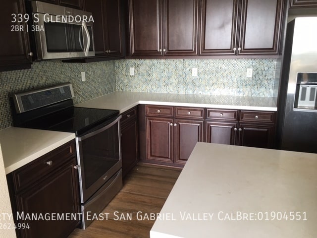 Building Photo - 339 S Glendora-