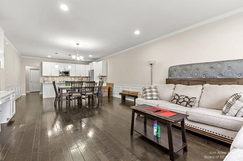 Building Photo - 5570 Arbor Chase Dr